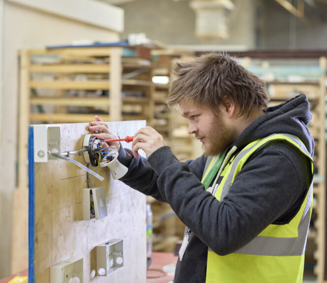 Diploma Level 2 Electrical Installations (Buildings and Structures)