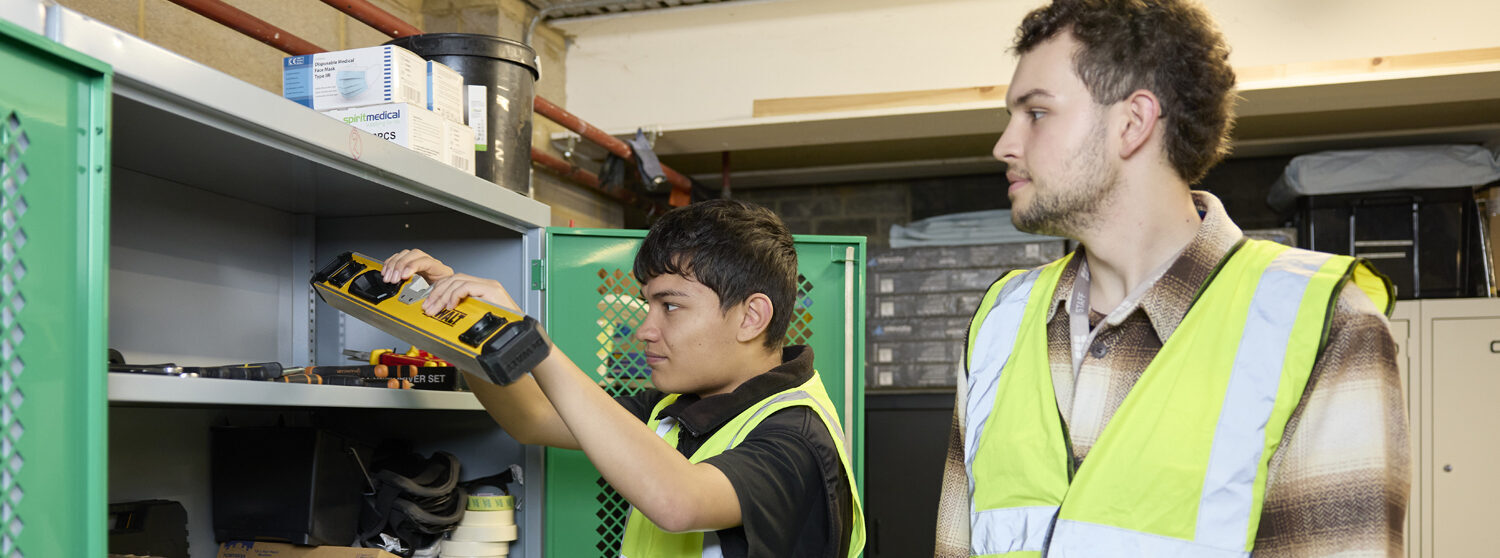 Moulton College 081025 0454