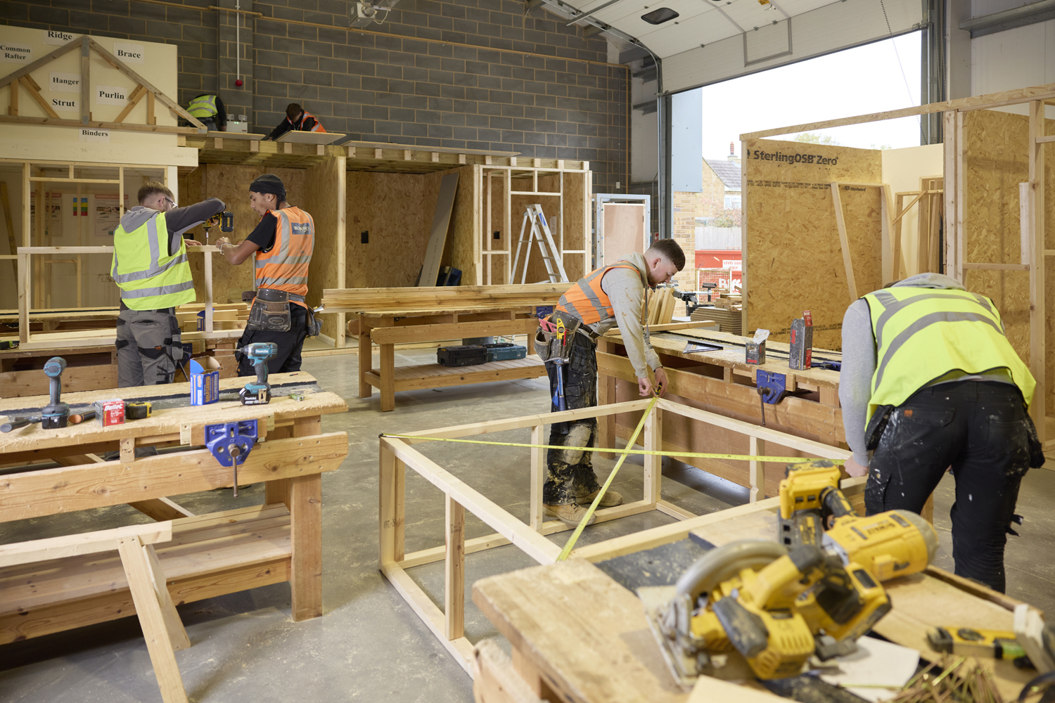 Moulton College Construction 161123 0916